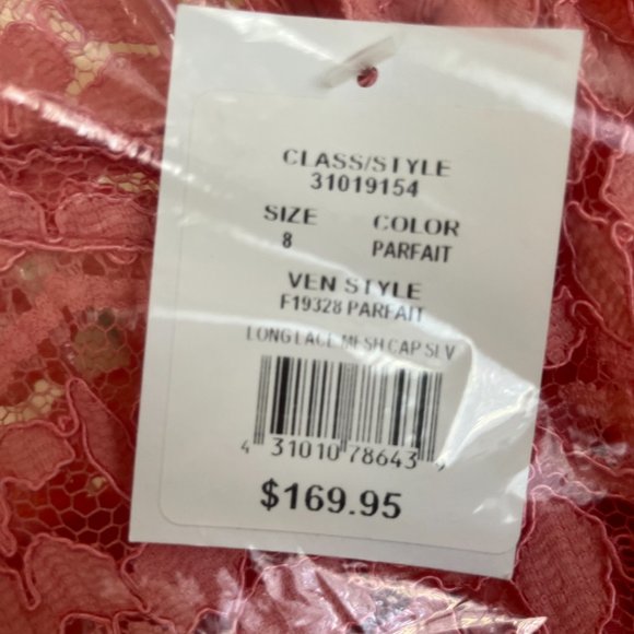 Size 8 PARFAIT Color - Picture 5 of 5